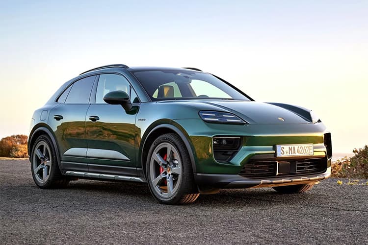 Электрический Porsche Macan в новых версиях: дешевле и дальнобойнее