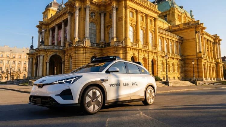 В Европе скоро появится первая служба роботакси