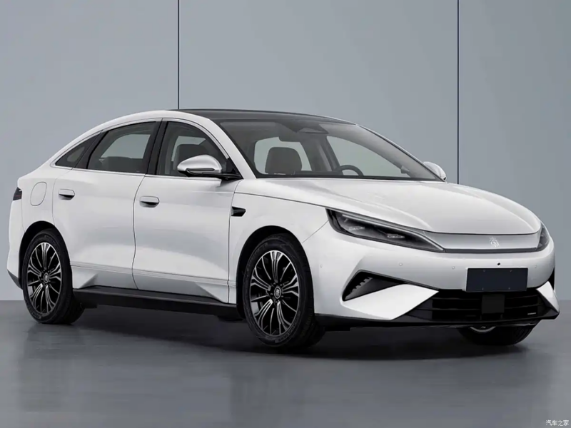 BYD расширяет линейку Qin новым седаном "Qin Max" с быстрой зарядкой