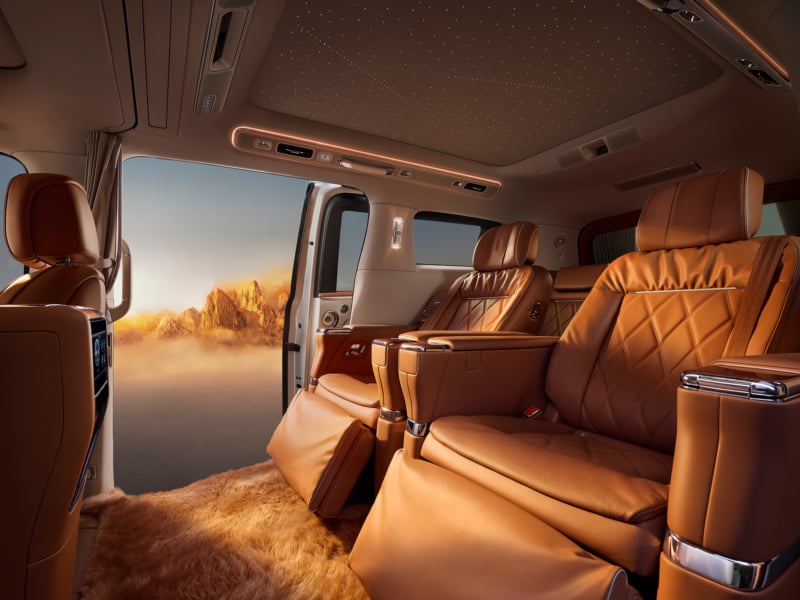 Maextro от Huawei бросает вызов Toyota Alphard с MPV V800 за 1 миллион юаней